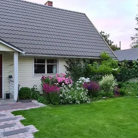 Semesterbostad House In The *