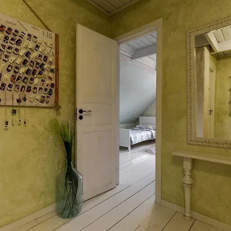 Semesterbostad House In The *